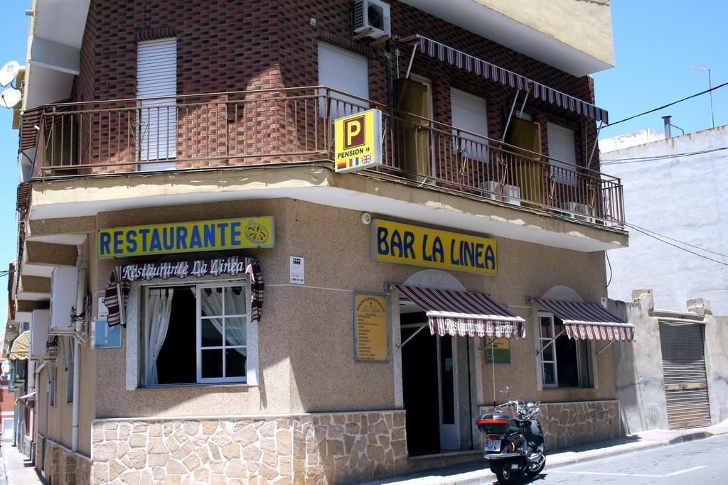 Pension La Linea Puerto de Mazarrón Exterior foto